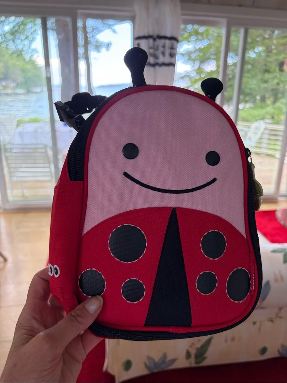 Skip Hop Kids Ladybug Lunch Bag in Pink and Red - Picture 3 of 4